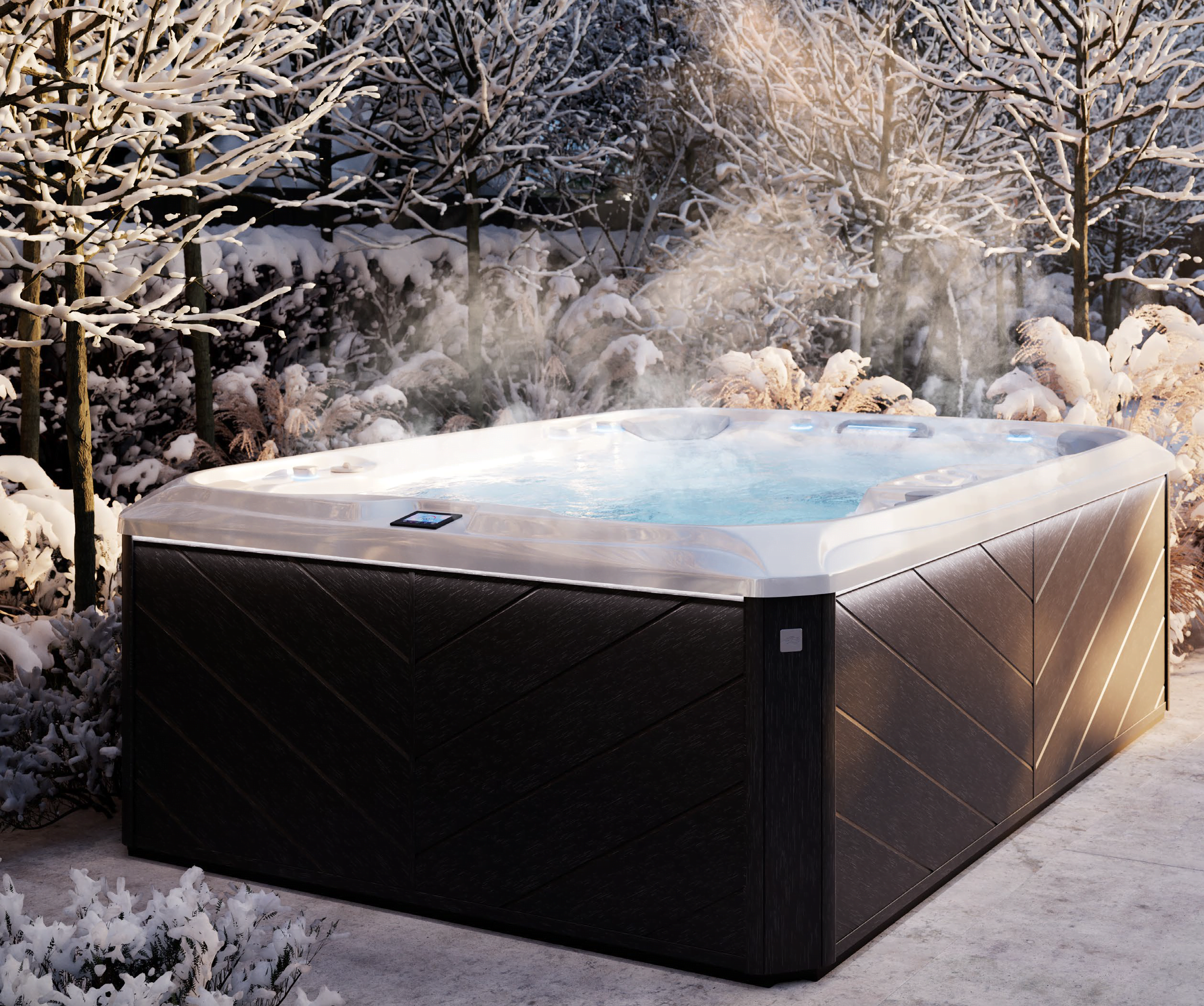 jacuzzi zimą może dać mnóstwo frajdy. Aby jednak jacuzzi ogrodowe było funkcjonalne trzeba trzymać się kilku porad naszych klientów Total Spa