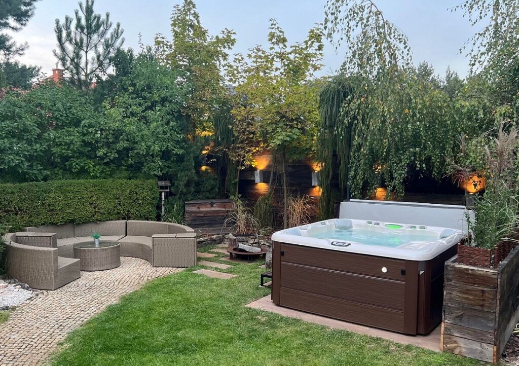 jacuzzi na taras - 4-osobowe