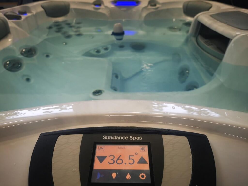 najkorzystniejsza temperatura wody w wannie spa